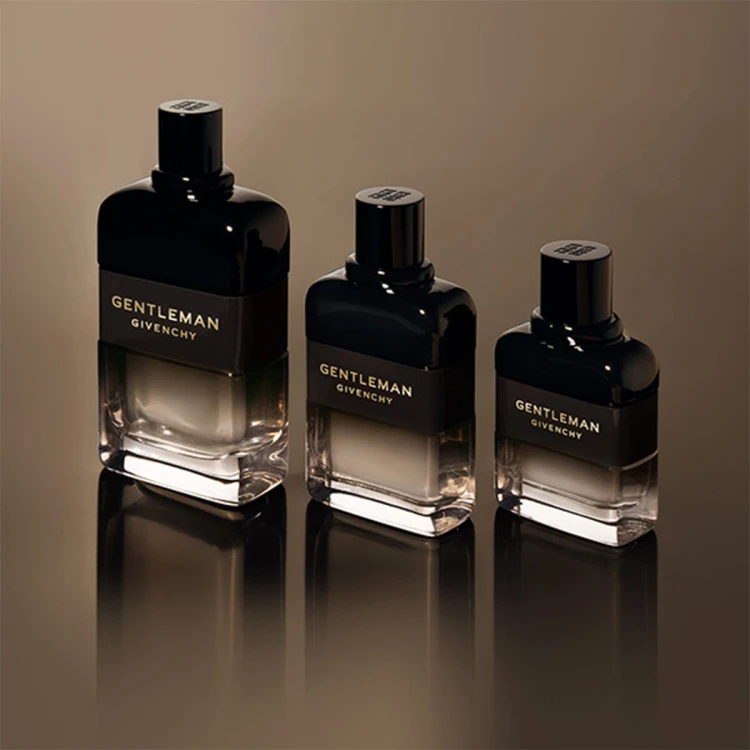 Givenchy_Gentleman_EDPB-BIG_VUE-4.jpg