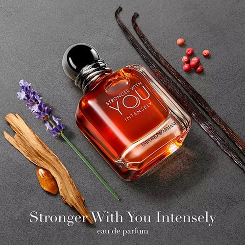 Stronger-with-You-Intensely-la-jolie-perfumes03.jpg
